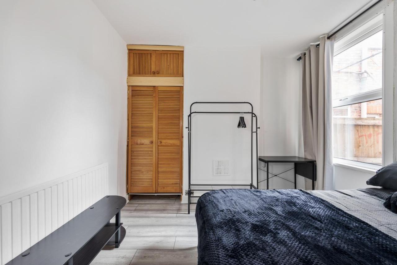 Beautifully Modern 2-Bed Apartment W/Garden Londres Exterior foto